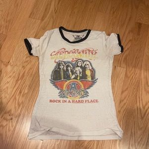 Aerosmith trendy women’s band tee; Vintage look; Gently worn; Size M